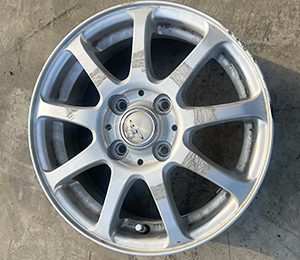 アルミホイール